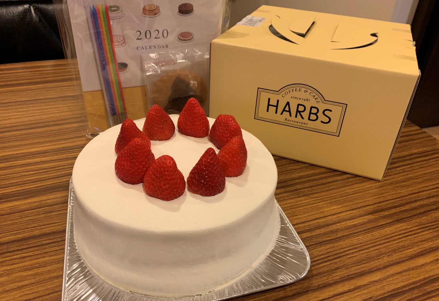 HARBS ハーブスのホールケーキを誕生日やクリスマスで食べたい！予約の方法や大きさ ちびもん新聞